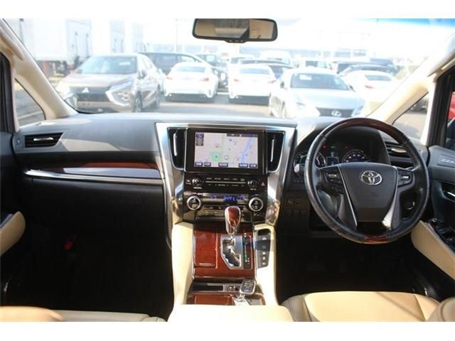 ALPHARD hybrid 4WD