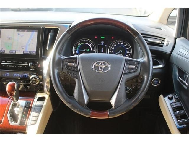 ALPHARD hybrid 4WD