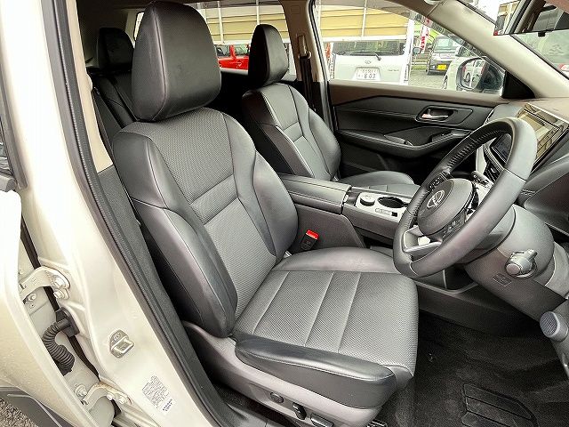 X-TRAIL HYBRID 4WD