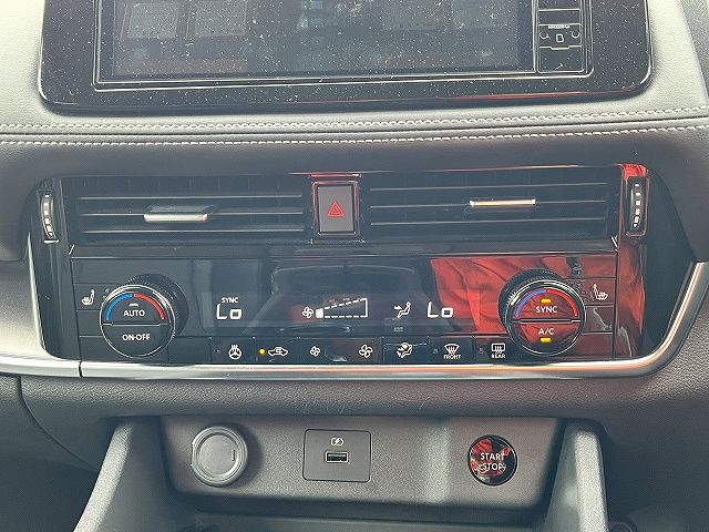 X-TRAIL HYBRID 4WD