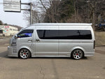 HIACE COMMUTER