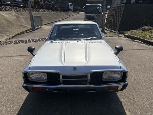 CEDRIC hardtop