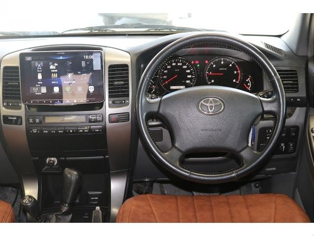 LANDCRUISER PRADO