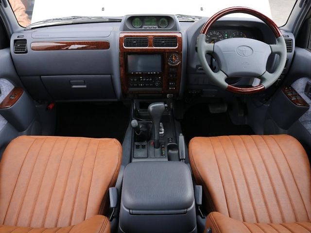 LANDCRUISER PRADO