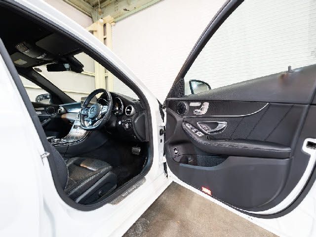 MERCEDES BENZ C class sedan HYBRID