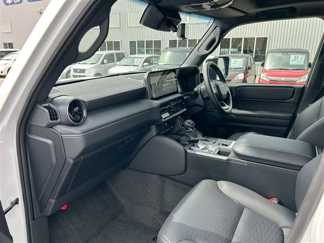 LANDCRUISER 250