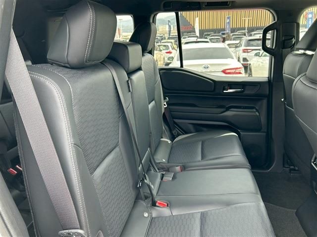 LANDCRUISER 250