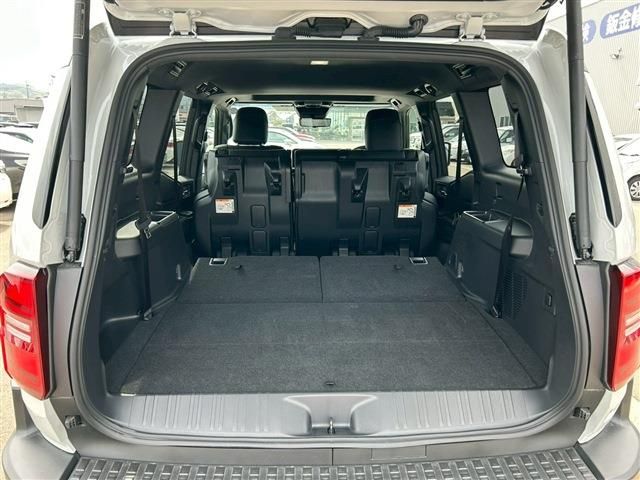 LANDCRUISER 250