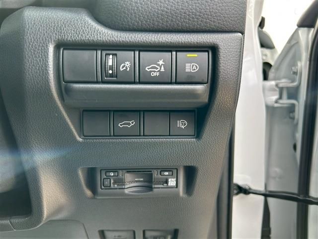 LANDCRUISER 250