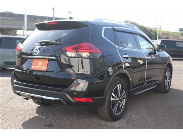 X-TRAIL 2WD