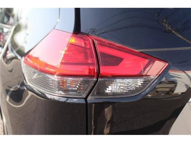 X-TRAIL 2WD