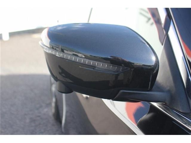 X-TRAIL 2WD