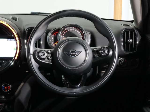 BMW MINI COOPER D CROSSOVER