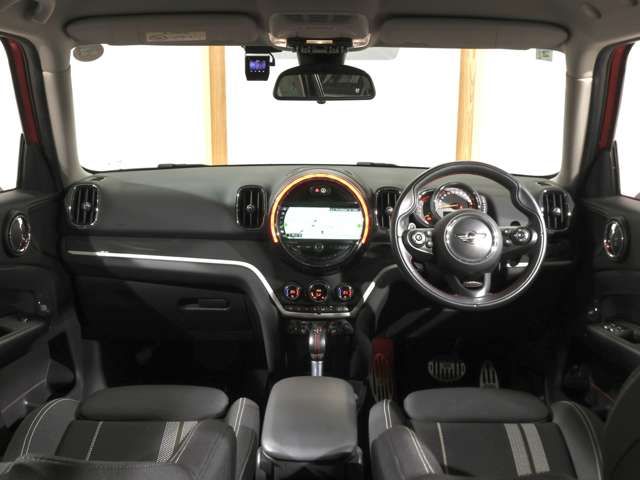 BMW MINI COOPER SD CROSSOVER
