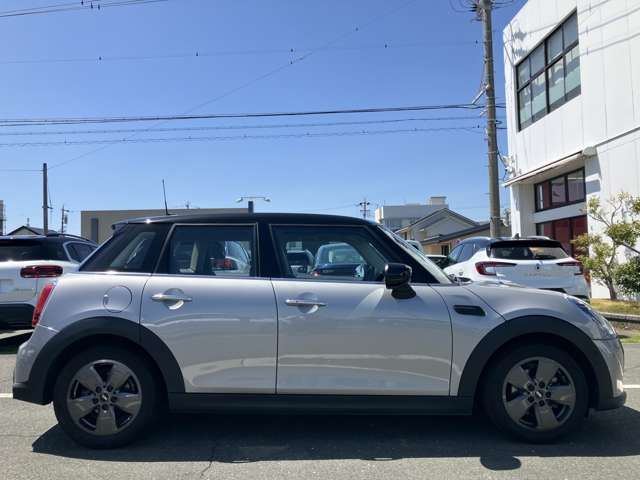 MINI COOPER 5DOOR