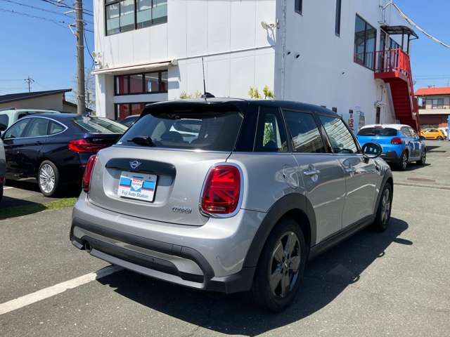 MINI COOPER 5DOOR