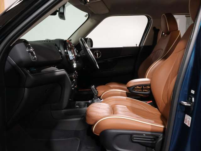 MINI COOPER D CROSSOVER