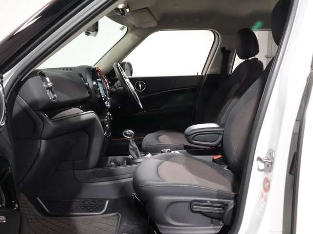 BMW MINI COOPER D CROSSOVER