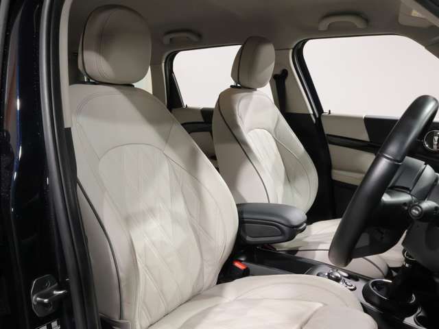 MINI COOPER S E CROSSOVER