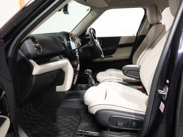 MINI COOPER S E CROSSOVER