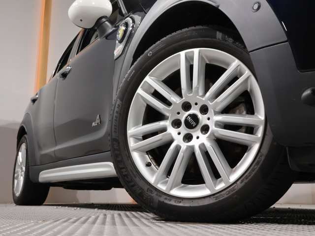 MINI COOPER S E CROSSOVER
