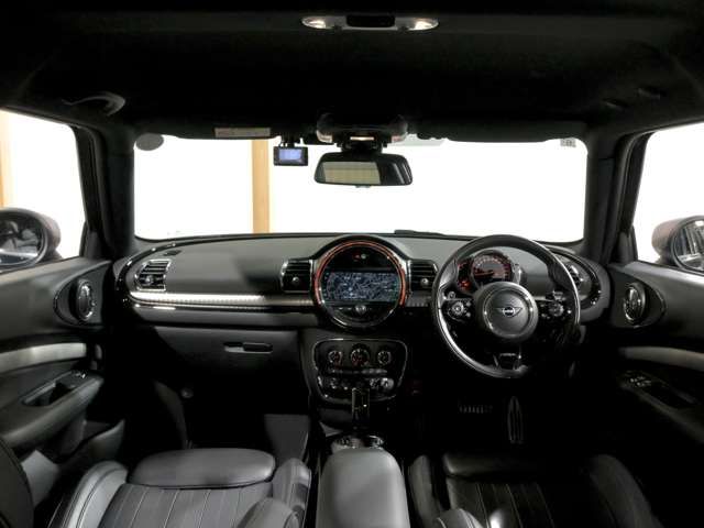 MINI COOPER S CLUBMAN