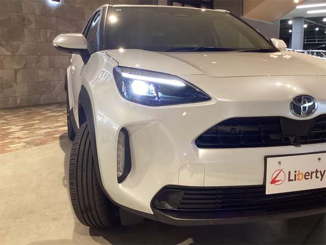 YARIS CROSS HYBRID