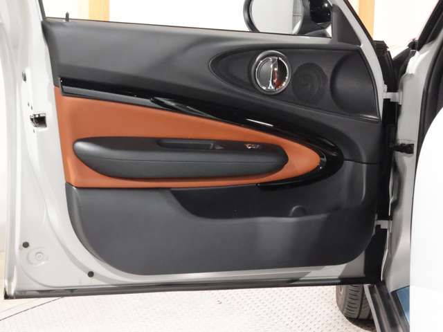 MINI COOPER D CLUBMAN