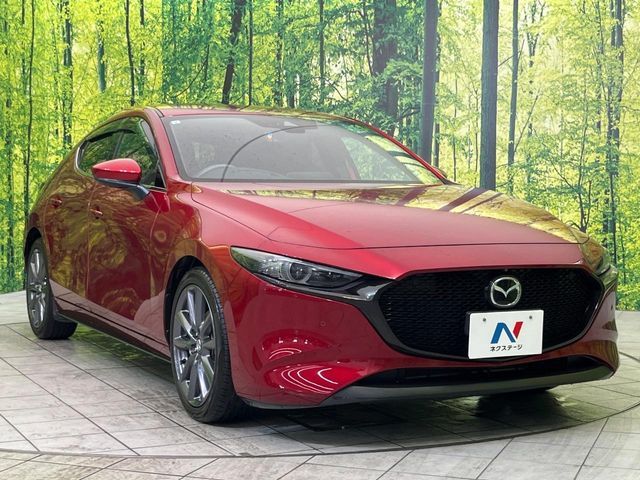 MAZDA3 FASTBACK