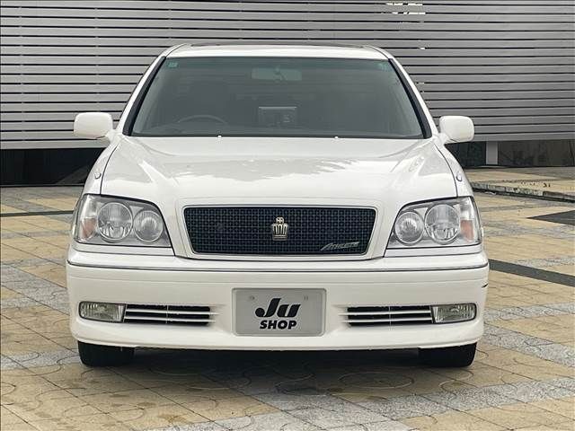 CROWN sedan