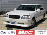 CROWN sedan