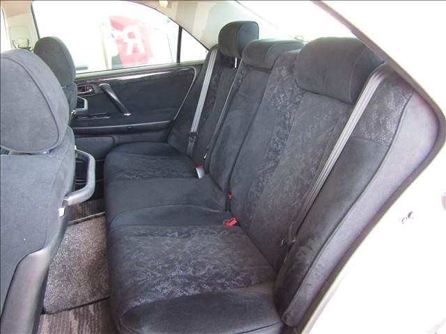 CROWN sedan