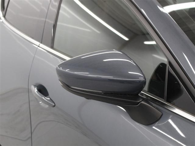 MAZDA3 FASTBACK