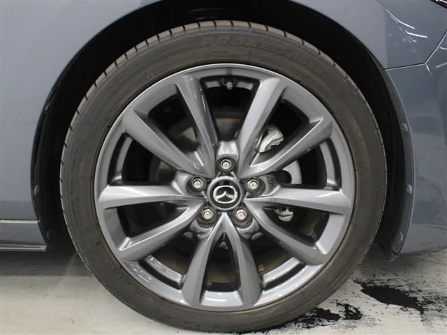MAZDA3 FASTBACK
