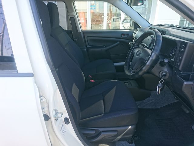 PROBOX van HYBRID