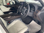 LEXUS LX600