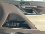 LEXUS LX600