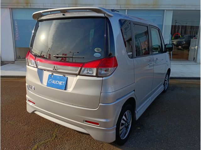 DELICA D:2 2WD