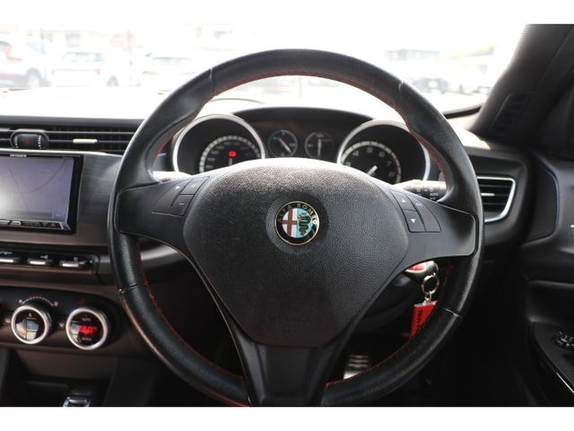 ALFAROMEO Giulietta