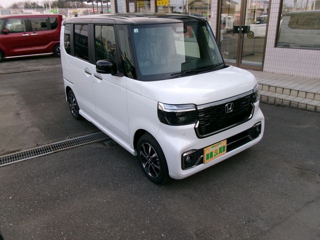 N BOX CUSTOM