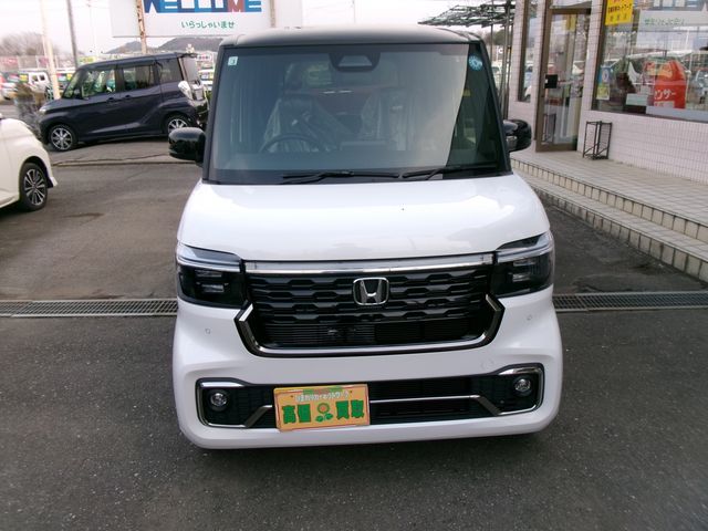 N-BOX CUSTOM