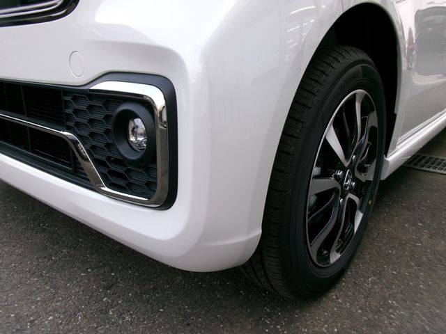 N-BOX CUSTOM