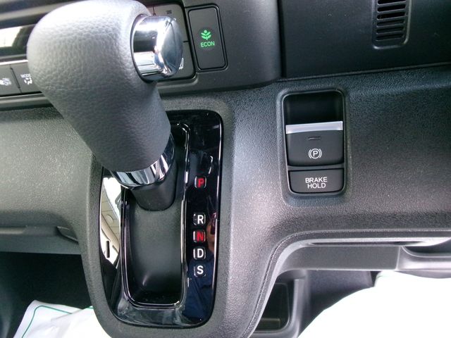 N-BOX CUSTOM