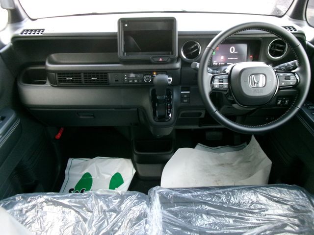 N-BOX CUSTOM
