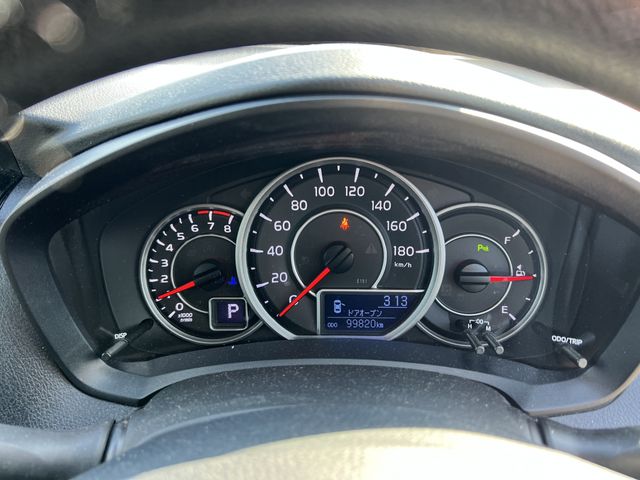 COROLLA AXIO 4WD