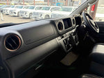 CARAVAN van 2WD