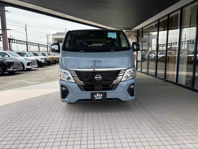 CARAVAN van 2WD