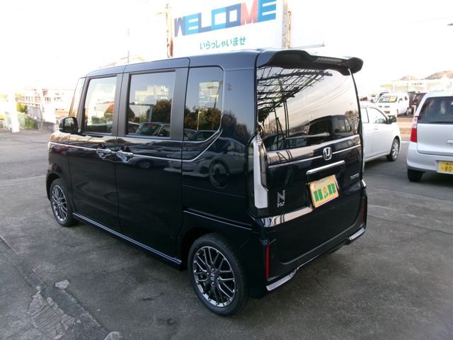N-BOX CUSTOM