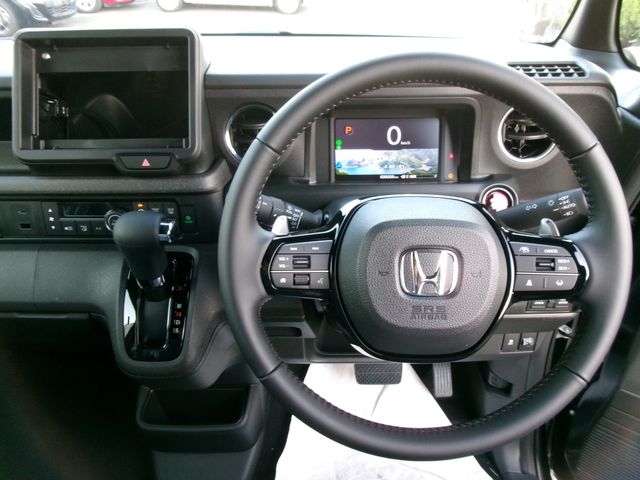 N-BOX CUSTOM