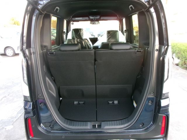 N-BOX CUSTOM